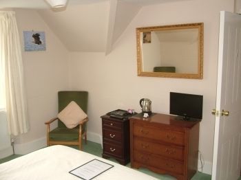 Hotel At Port Nan Gael